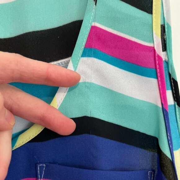 TORRID 1 Plus Size Striped Georgette Pocket Tank Top Blue White Pink Summer 1X - Picture 4 of 16